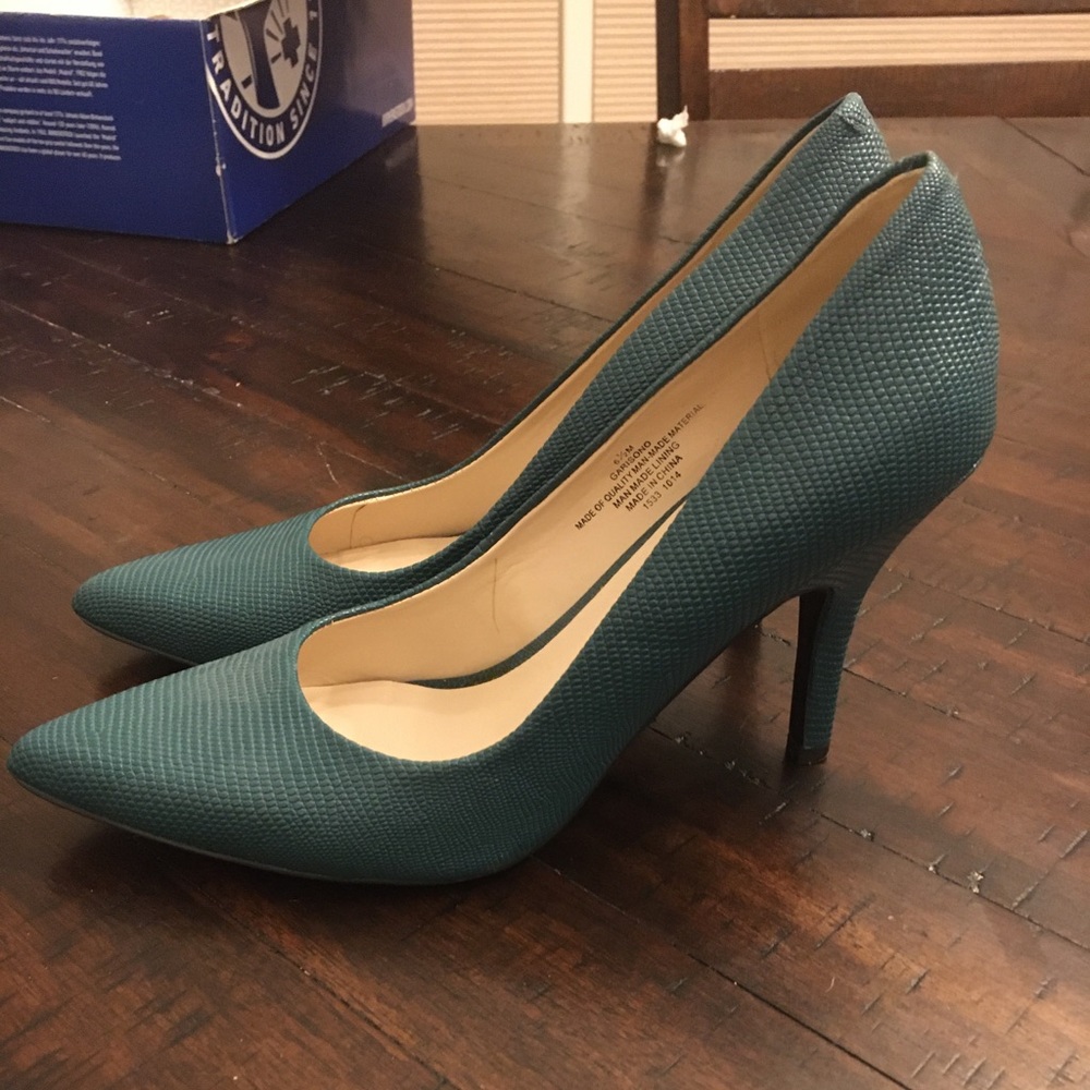 Teal high heels